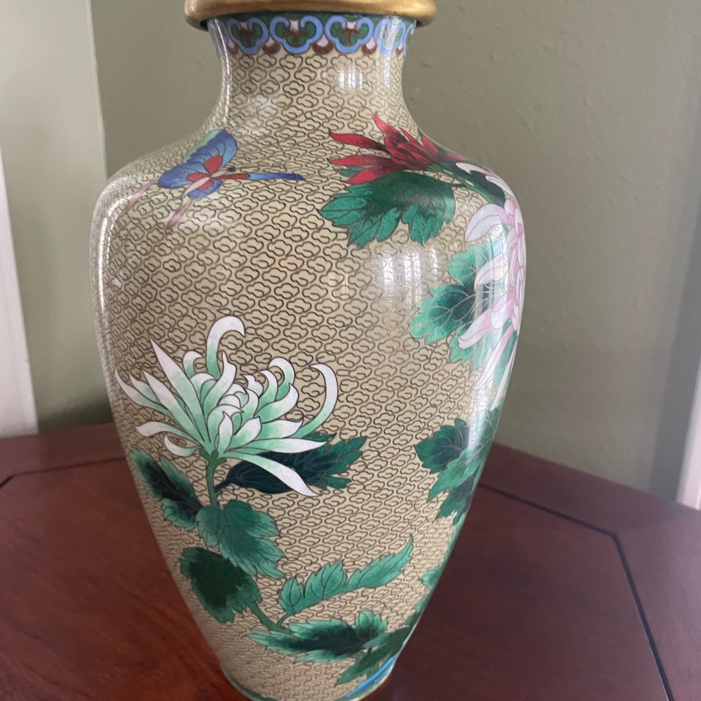 Vintage Beige and Green Floral Cloisonné Vase Chinese